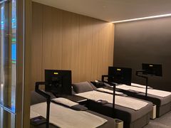 -涨巢·潮玩水疗局