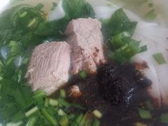 -龙树园麻辣米线