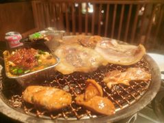 -韩京炭火烤肉自助料理(柯桥万达店)