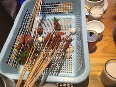 -何氏串串香火锅(翠亨店)