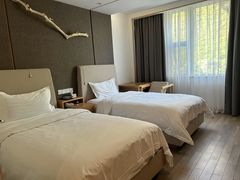 -西姆山居酒店(九寨沟沟口店)