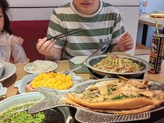 -蜜桃餐厅·伴山(绿宝广场店)