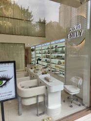 -EMILY艾枚莉美甲美睫·美颜·现磨咖啡