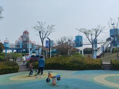 -季高兔窝窝亲子园(上海薰衣草公园店)