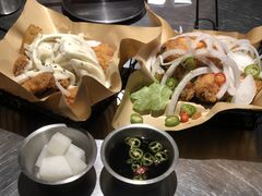 炸鸡翅一半一半-富乐满韩国正宗炸鸡韩国料理(虹泉路店)