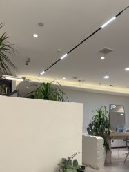 -SUNLON秀隆时尚烫染定制沙龙