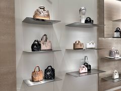 -Dior迪奥(海信广场店)