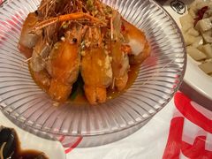 -肥肥虾庄·金牌油焖大虾(汉街SKP店)