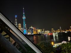 -尚9·一滴水江景中餐厅