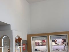 -大连何氏眼科医院