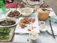 -范饭椰林川湘味海鲜·椰子鸡(三亚湾椰梦长廊店)