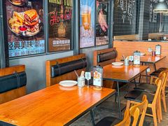 -半吨 Halfton&Friends(车公庙店)