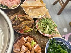 -艾嬢七八九老火锅(37年李子坝店)