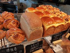 北海道鲜奶吐司-麦田工坊(月湖店)