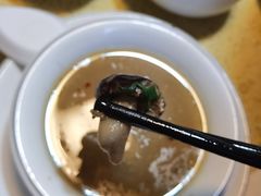 -东巴谷野生菌火锅餐厅