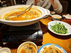 -魏铭鱼头捞饭(晋阳路店)