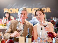 -新荣记(BFC外滩金融中心店)