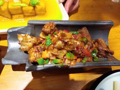 -隔壁老王·家常云南菜(花巷店)