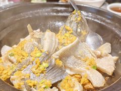 姜蓉焗鲈鱼-广府乡下·饭庄(新港东路店)