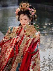 -花田映像婚纱摄影(龙岗店)