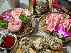 -围炉肉舍•炭烤活鳗•丹东海鲜烤肉(步行街店)