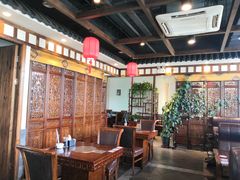 大堂-亿诣蝎府炸酱面羊蝎子火锅(酷车小镇店)