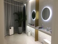 -优加东京秀烫染SALON