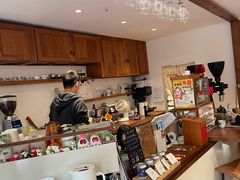 -Line 咖啡(石厦花园店)