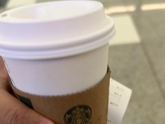 -星巴克(香港国际机场44号闸店)