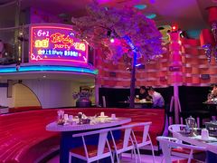 -巴特餐饮6加1音乐餐吧·新疆菜