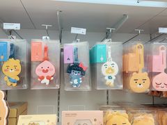-KAKAO FRIENDS(弘大店)