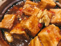 咸鸡粒豆腐煲-熠盛粤味·顺德桑拿鸡(永康路店)