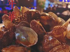 -西街夜油条·麻团包乌饭