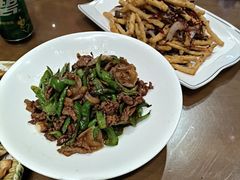 -钵家大院·地道湖北菜(江夏·大花岭店)