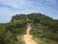 -灵岩山风景区