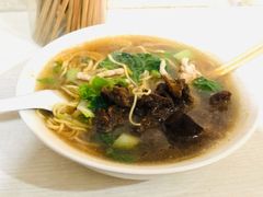 小排肉丝面-老太皮肚面