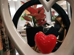 -港丽餐厅(高德置地店)