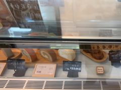 -SKROLL卡特司库·蛋糕定制·生吐司·司康(古北程家桥店)
