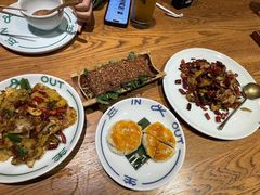 -一坐一忘云南菜(嘉里中心店)