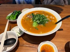 牛肉老友粉汤-漆黑觉米粉(三里屯店)