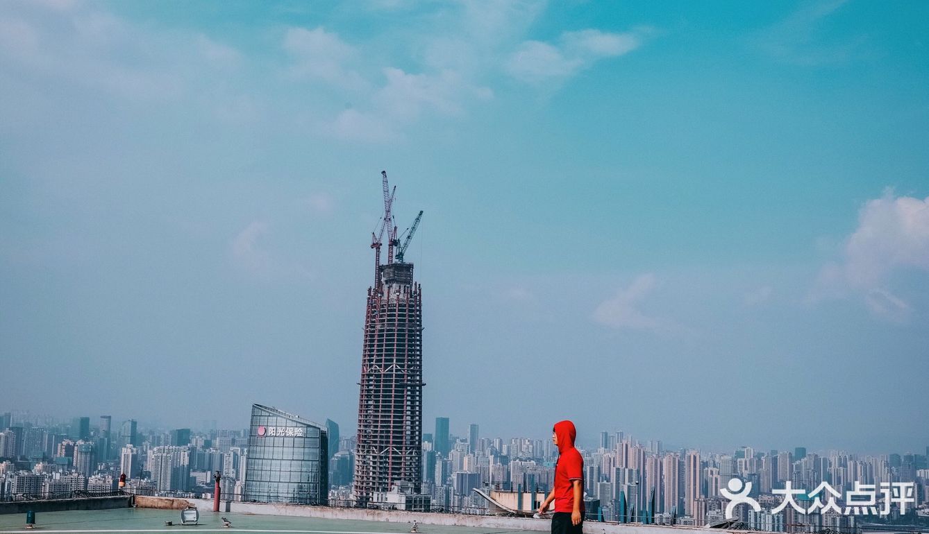 重庆打卡📷火遍全国的明星同款停机坪，高空绝佳视角