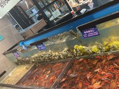 -遇上西雅图多融合海鲜自助餐厅(中房金谊广场店)