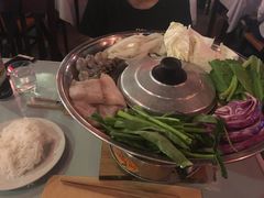 越南海鲜火锅-Lanterns Vietnamese Restaurant