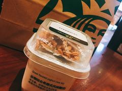 -星巴克(广州淘金路店)