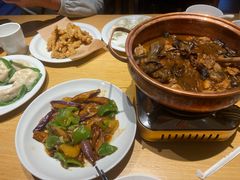 -关东小磨东北菜(上海长风大悦城店)
