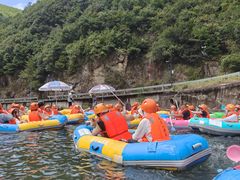 -安吉龙王山峡谷漂流