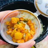 送得很快性价比极高，点的牛肉锅仔，不夸张