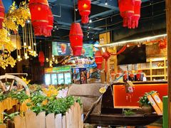 -老滇山寨•云南特色菜•地方菜•民族风情歌舞表演(金碧店)