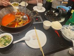-刘一锅筋头巴脑(凌空二街店)