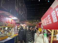 -南湖公园地摊集市